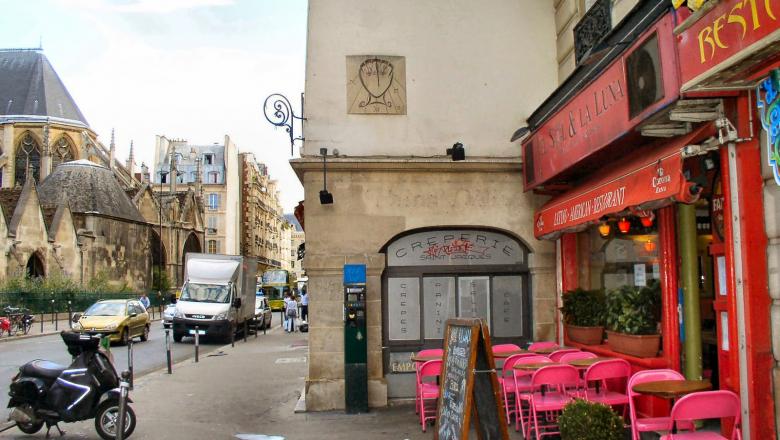 Salvador Dali Sundial in Paris ...Copyright © French Moments Ltd unless otherwise stated. Read more at https://frenchmoments.eu/salvador-dali-sundial-paris/#prettyPhoto .