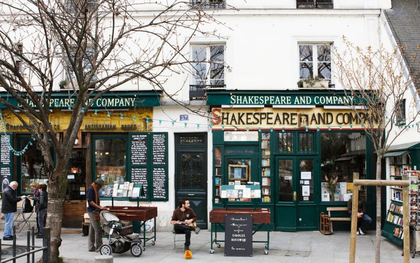 Shakespear-and-Company