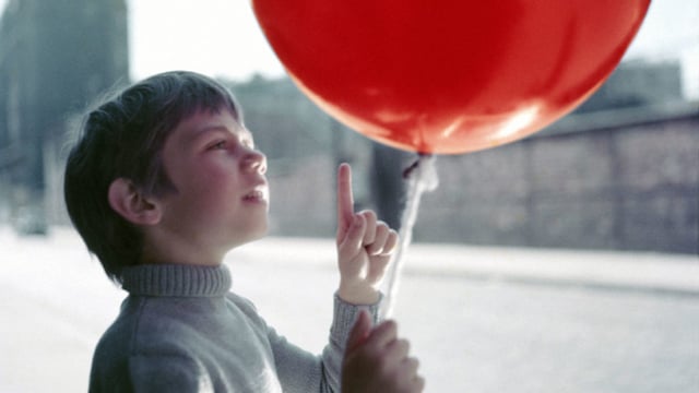 the-red-balloon-1200-1200-675-675-crop-000000