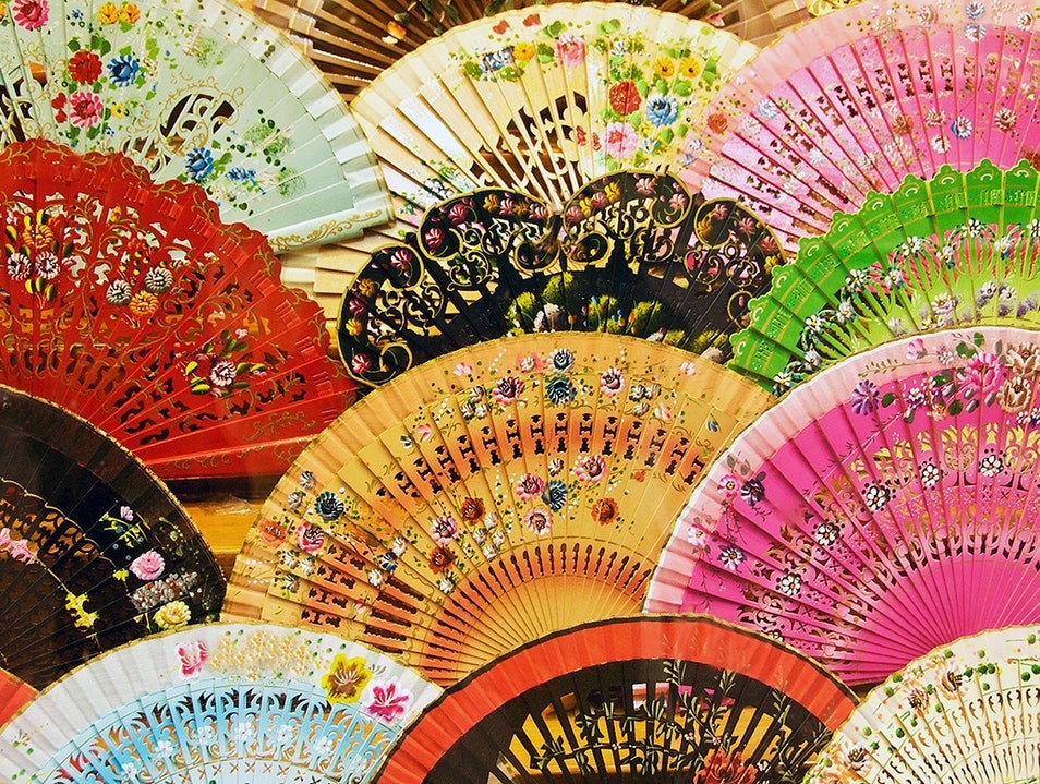 Souvenir Meanings Around the World